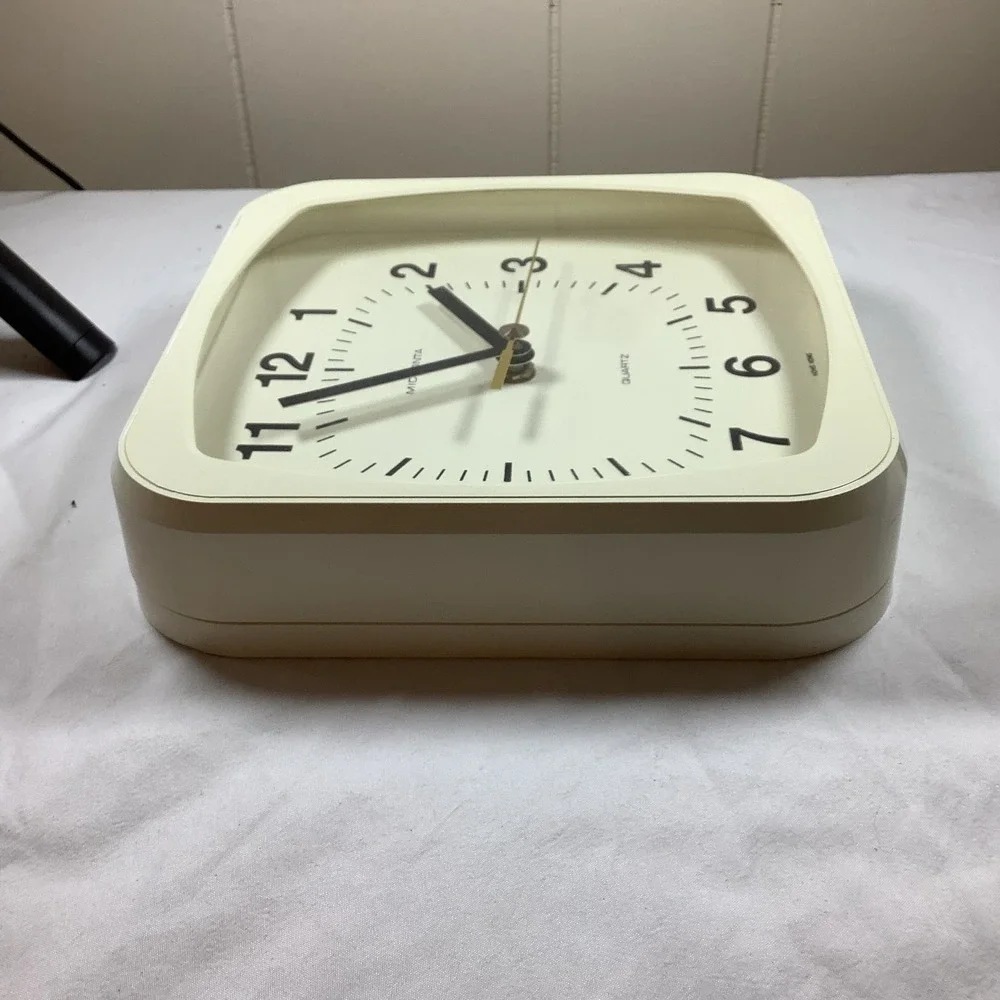 Accutime step back